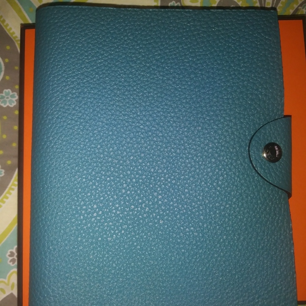 Hermes Ulysse Notebook cover with paper insert.